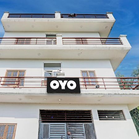 Oyo Flagship Shine Hotel Chinhat Luaran gambar