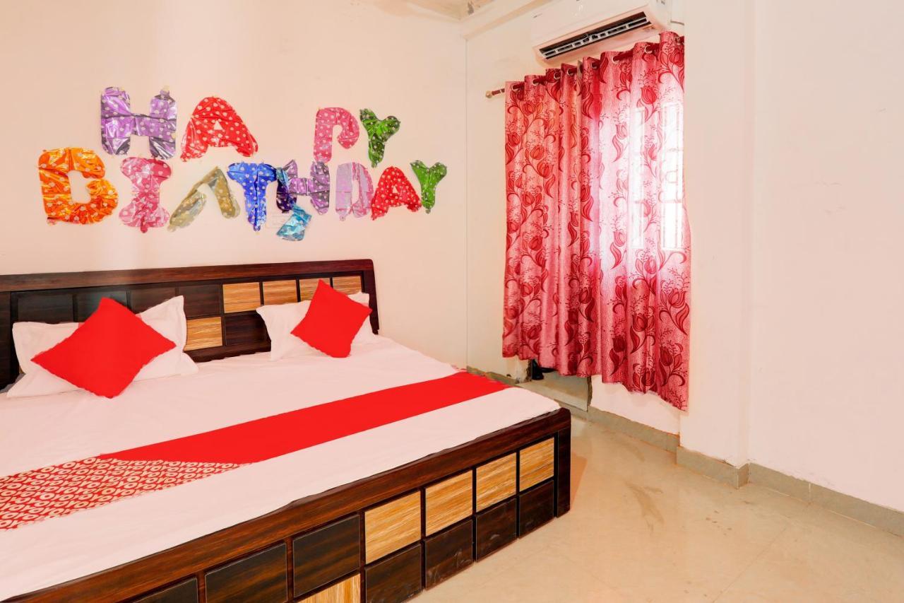 Oyo Flagship Shine Hotel Chinhat Luaran gambar