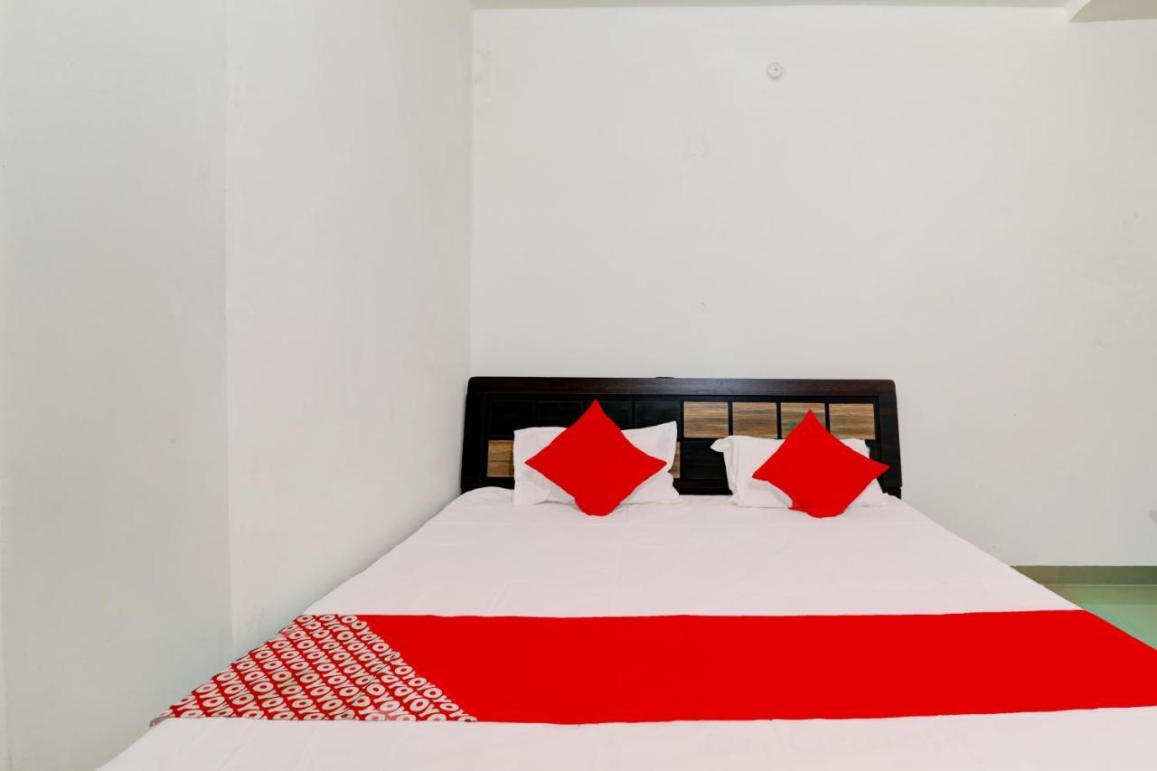 Oyo Flagship Shine Hotel Chinhat Luaran gambar